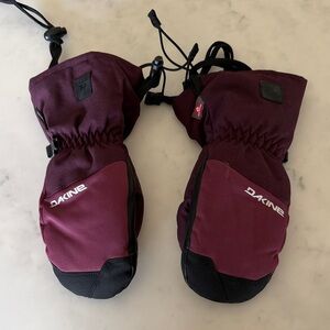 Dakine Kids Mittens - Burgundy and Black
